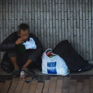 Avoiding homeless people on the street - Are you any better than others? Avoiding homeless people on the street - Are you any better than others?